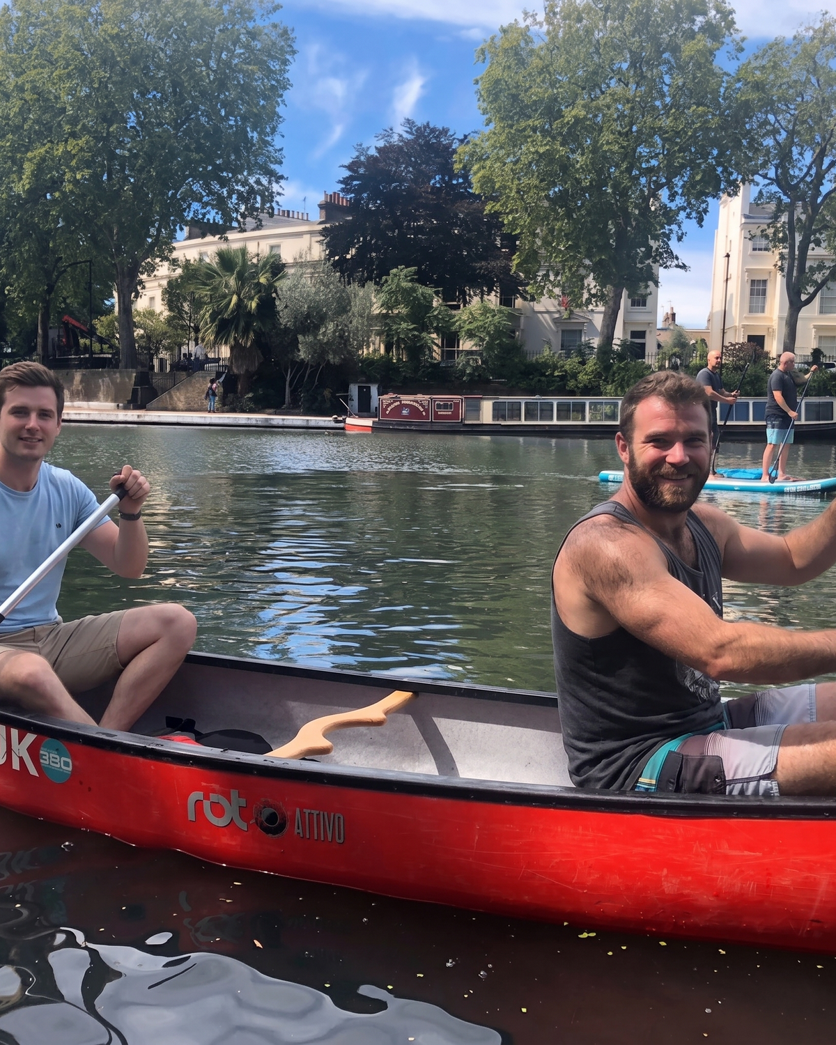 Gay Men Paddle London: Chelsea to Westminster