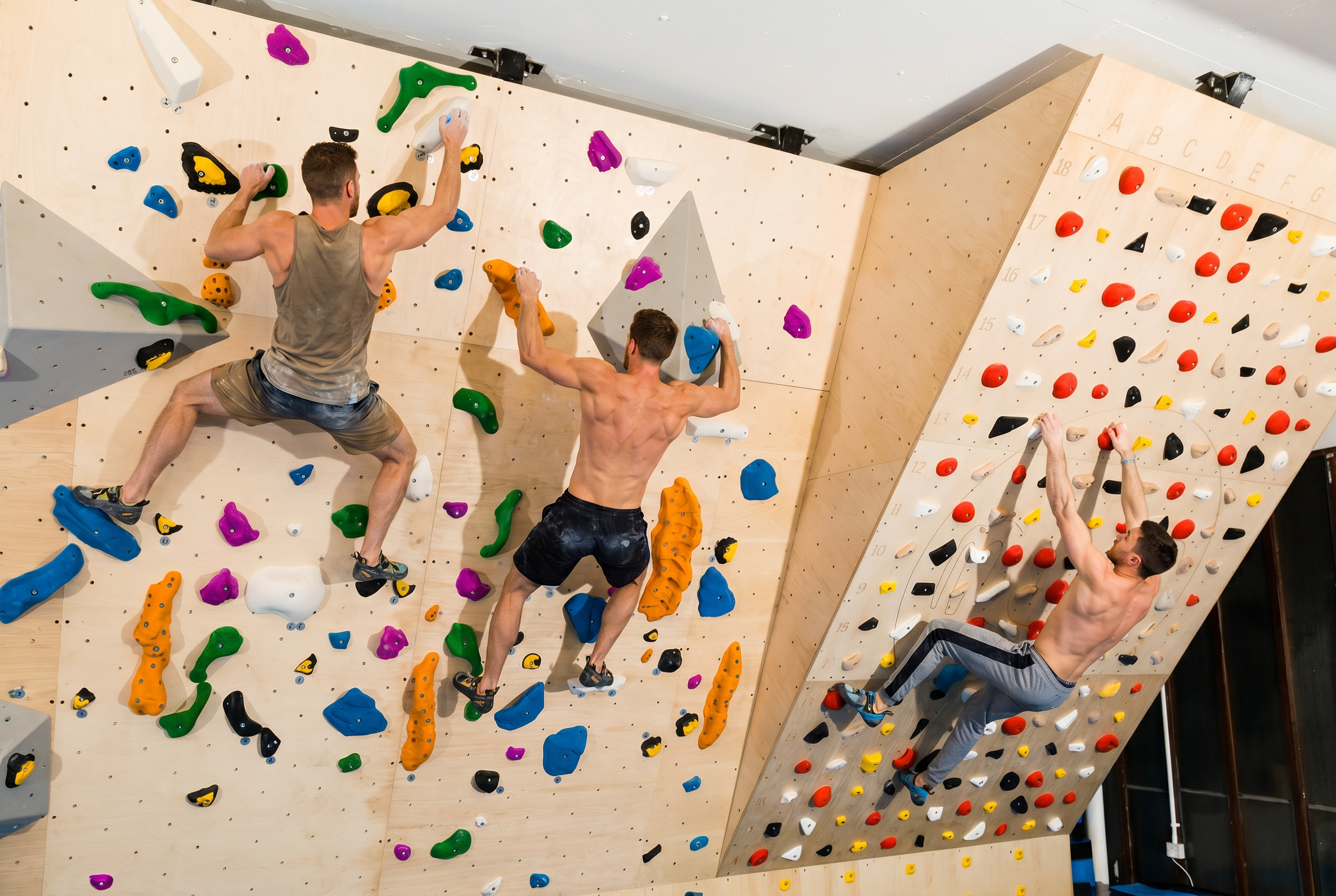 🧗‍♂️ GAY MEN GO ROCK CLIMBING
