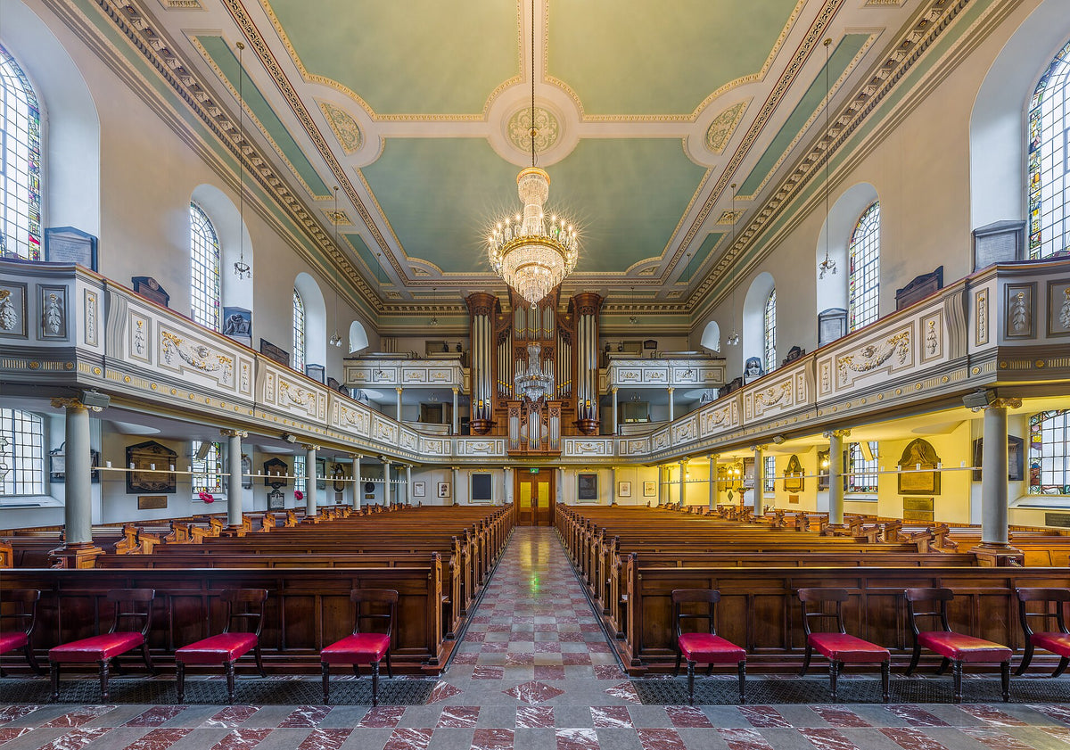Interior of St Marylebone Parish Church, London (photo: David Iliff, CC BY-SA 3.0)